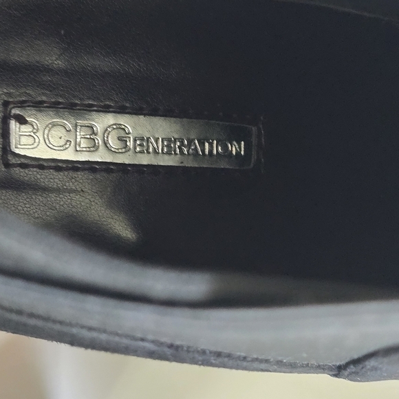 BCBGenation Ankle Boots Women Sz 9M Black Dolan Suede Block Heel Pointed Toe - Picture 10 of 16